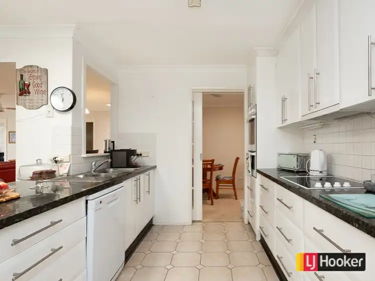 Sixth view of Homely house listing, 5 Coolabah Close, Tamworth NSW 2340