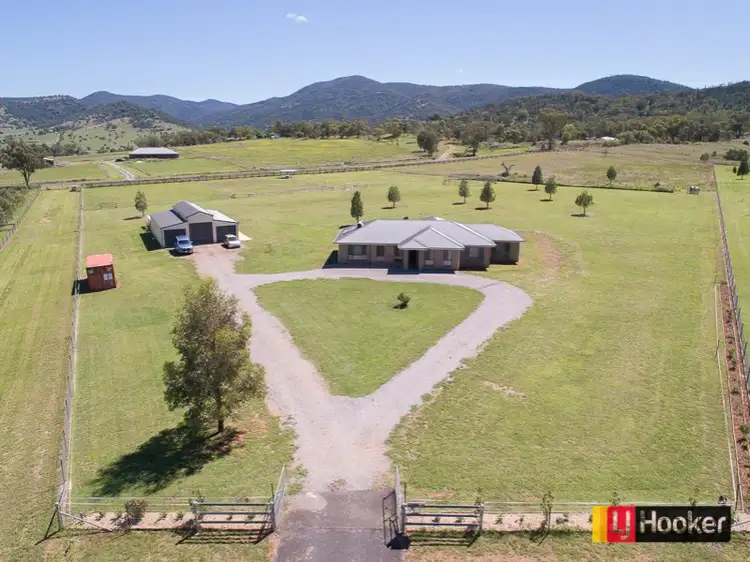 Main view of Homely house listing, 1 Horseshoe Place, Tamworth NSW 2340