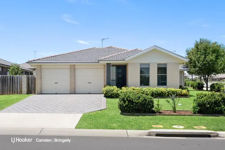 29 Easton Avenue, Spring Farm NSW 2570