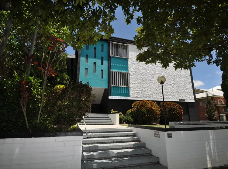 3/116 Walnut Street, Wynnum QLD 4178