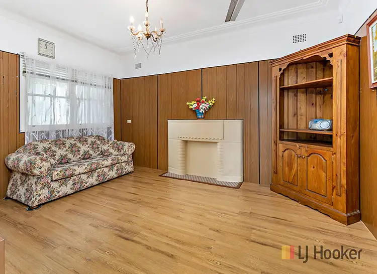 Sixth view of Homely house listing, 7 Belfast Ave, Warilla NSW 2528