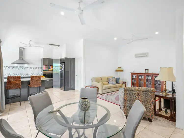 4 Aroona Street, Caravonica QLD 4878