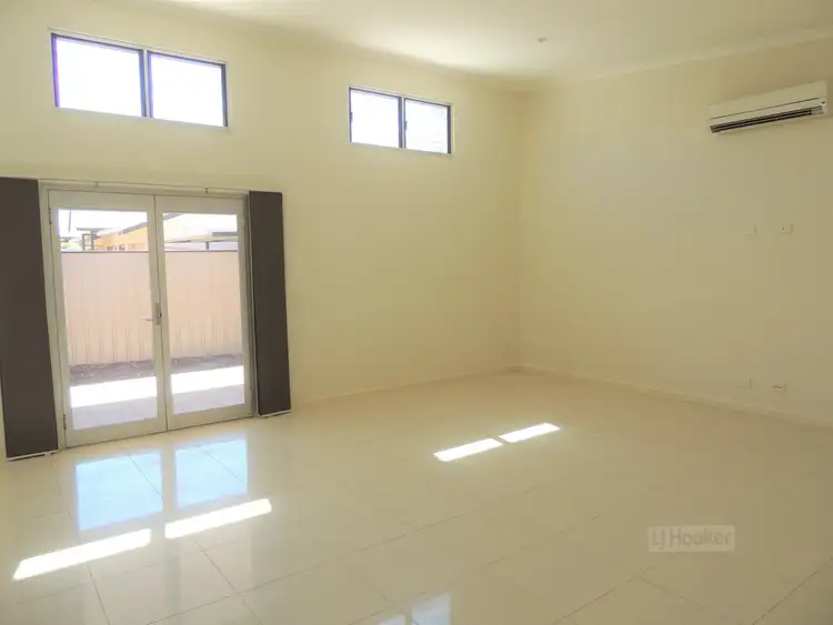 Fourth view of Homely semi-detached listing, 2/39 Milner Road, Gillen NT 870