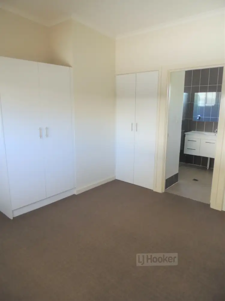 Sixth view of Homely semi-detached listing, 2/39 Milner Road, Gillen NT 870