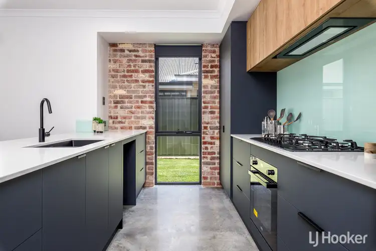 150 The Boulevard, Australind WA 6233