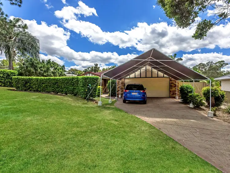 25 Flinders Crescent, Forest Lake QLD 4078