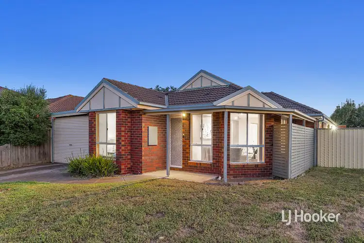 13 Sandstone Avenue, Seabrook VIC 3028