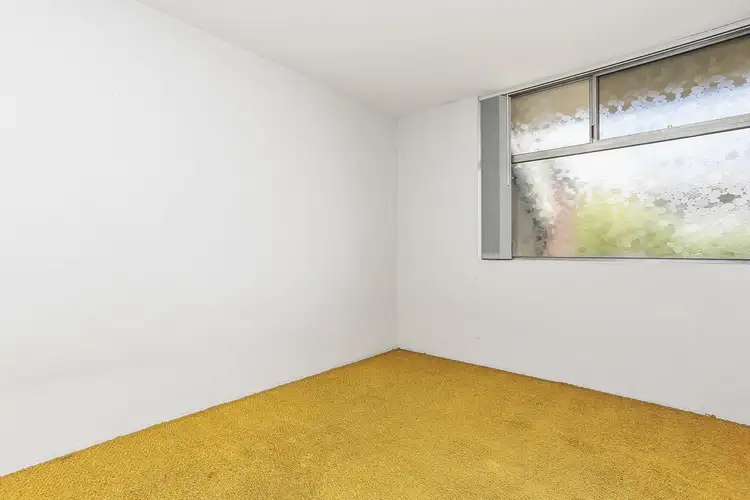 Fifth view of Homely apartment listing, 2/35 York Street, Coorparoo QLD 4151