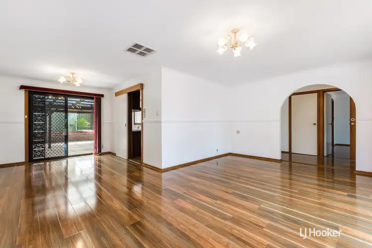 Sixth view of Homely house listing, 2 Manya Crescent, Craigmore SA 5114