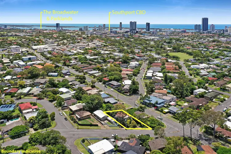 53 Kindra Avenue, Southport QLD 4215