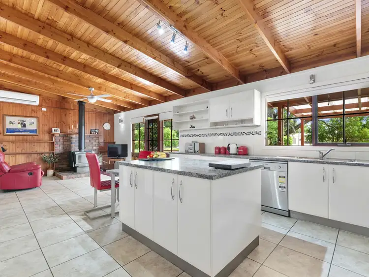 Seventh view of Homely house listing, 14 Bradley Court, Nicholson VIC 3882