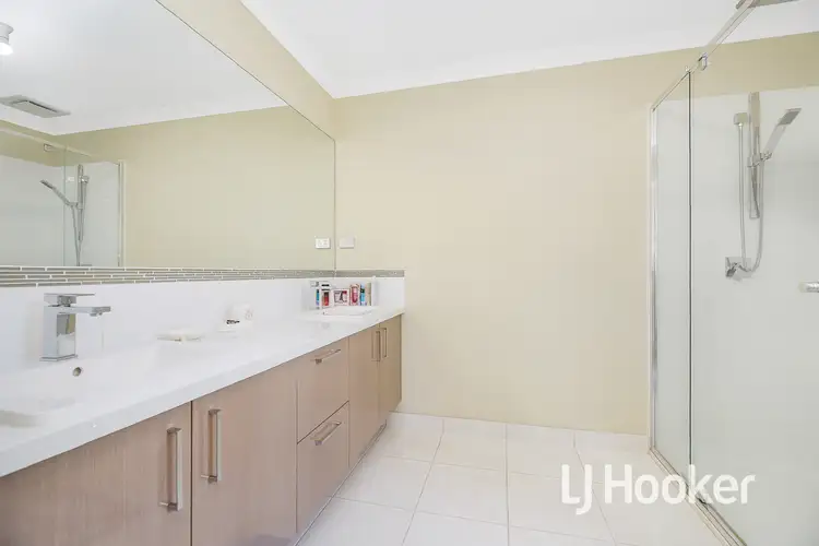 Fifth view of Homely house listing, 14 Alder Way, Cranbourne VIC 3977