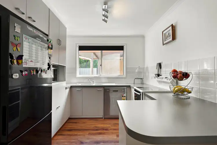 Fourth view of Homely house listing, 2 Samuels Crescent, Ngunnawal ACT 2913