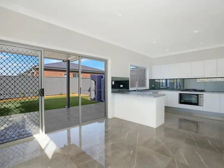 97 Girraween Road, Girraween NSW 2145