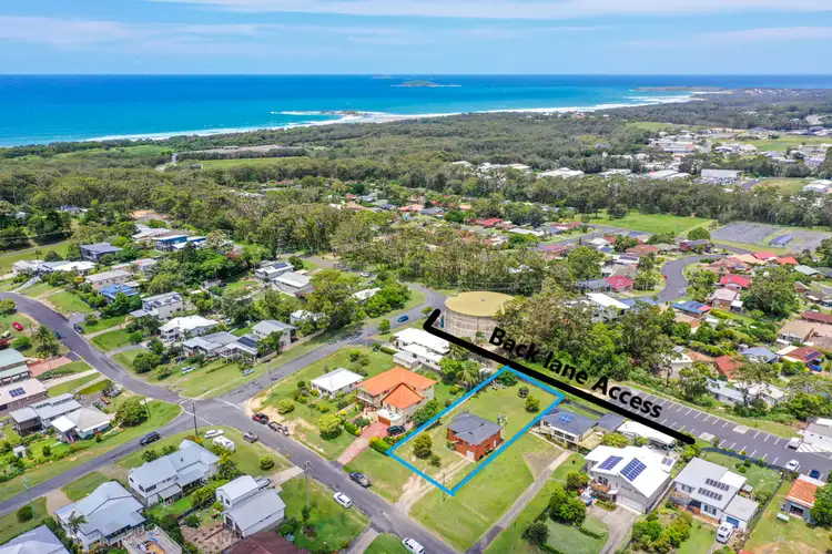 8A High Street, Woolgoolga NSW 2456