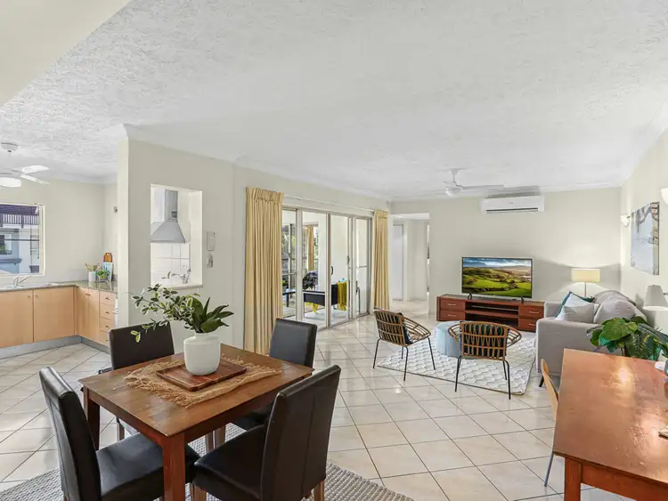 1319/2-10 Greenslopes Street, Cairns North QLD 4870