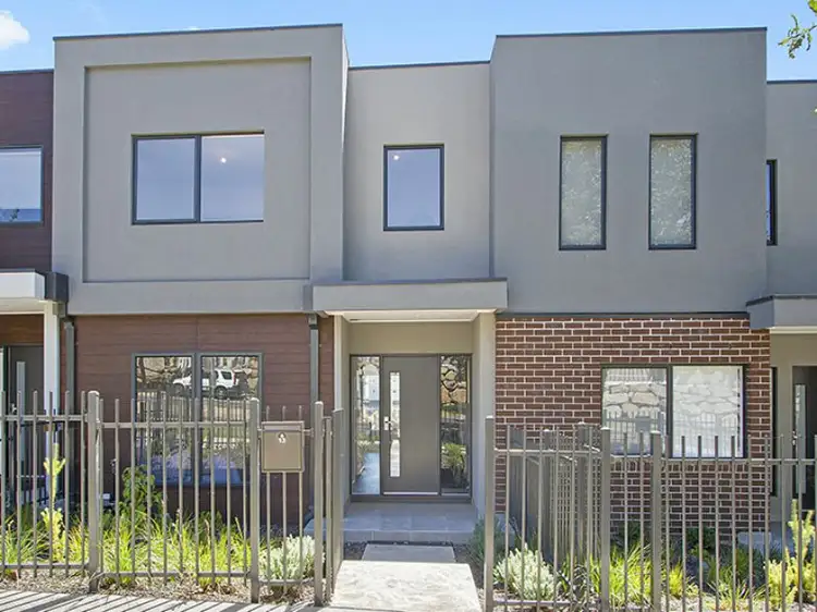 13 Linacre Drive, Bundoora VIC 3083