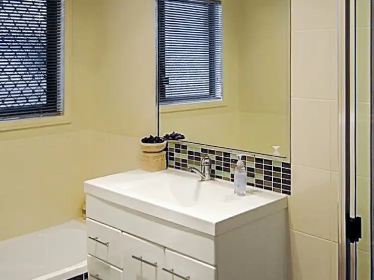 Fifth view of Homely house listing, 5 Cassia Court, Kin Kora QLD 4680