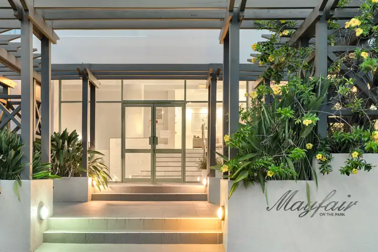 Third view of Homely apartment listing, 4/10 Park Avenue, East Brisbane QLD 4169