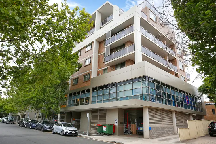 Unit 204/17 Kitchener Pde, Bankstown NSW 2200