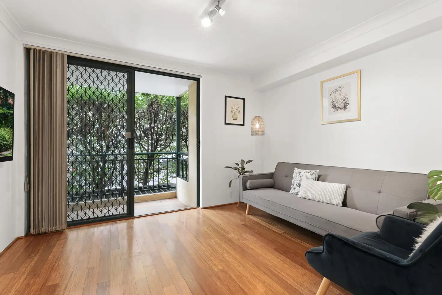 Main view of Homely apartment listing, 15/1 Linthorpe Street, Newtown NSW 2042