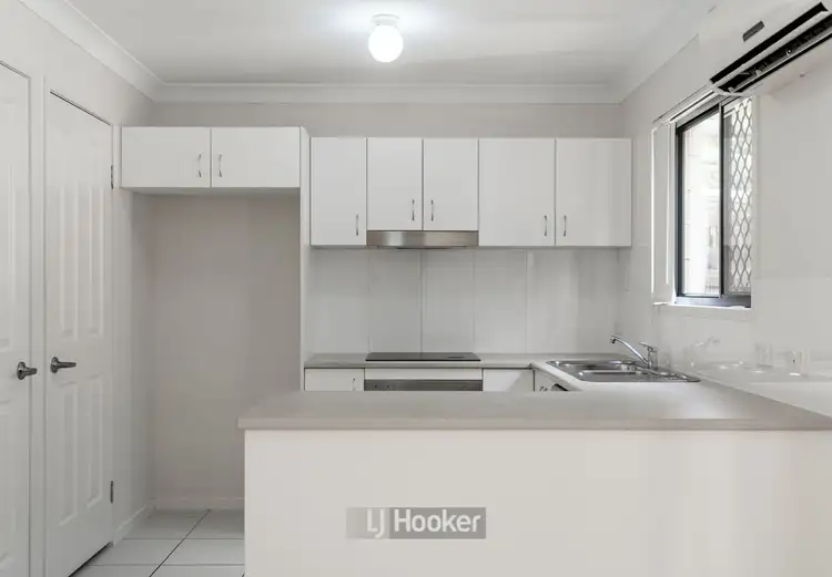 Second view of Homely townhouse listing, 33/130 Rockfield Road, Doolandella QLD 4077