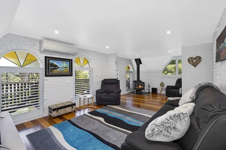 Fifth view of Homely house listing, 8 Kipling Drive, Bateau Bay NSW 2261