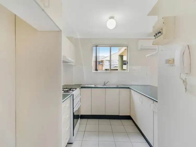 Sixth view of Homely unit listing, Unit 16/27-31 Kenyon Street, Fairfield NSW 2165