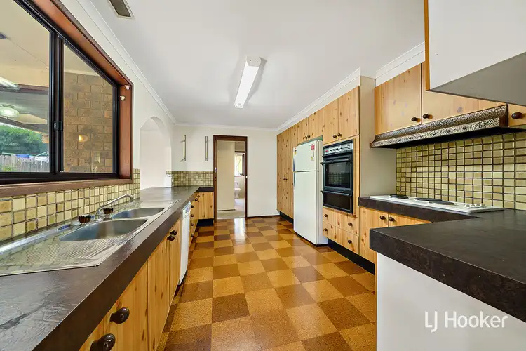 Fourth view of Homely house listing, 37 Fitzhardinge Crescent, Evatt ACT 2617