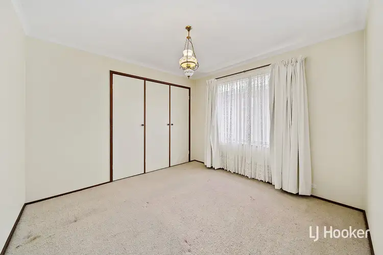 Fifth view of Homely house listing, 37 Fitzhardinge Crescent, Evatt ACT 2617