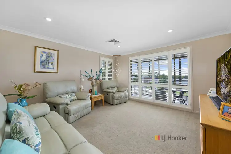 Second view of Homely house listing, 10 Woolana Avenue, Budgewoi NSW 2262