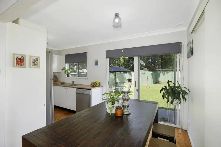 Seventh view of Homely house listing, 2 Sunshine Drive, Point Clare NSW 2250