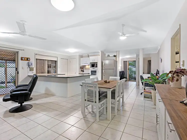 Fifth view of Homely house listing, 47 Jonquil Circuit, Flinders View QLD 4305