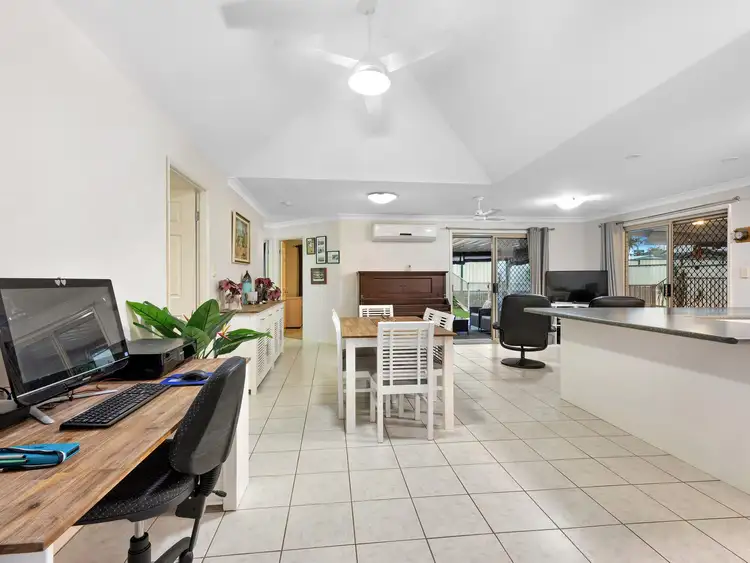 Sixth view of Homely house listing, 47 Jonquil Circuit, Flinders View QLD 4305