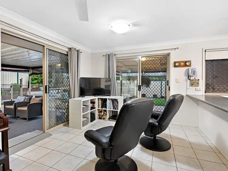 Seventh view of Homely house listing, 47 Jonquil Circuit, Flinders View QLD 4305