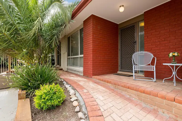 Main view of Homely semi-detached listing, 25B Brigden Crescent, Theodore ACT 2905