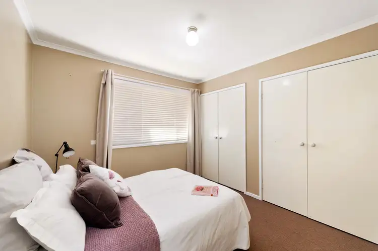 Fifth view of Homely semi-detached listing, 25B Brigden Crescent, Theodore ACT 2905