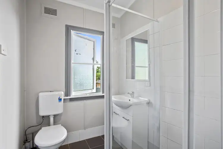 Fifth view of Homely house listing, 2 Wakehurst Drive, Wyong NSW 2259