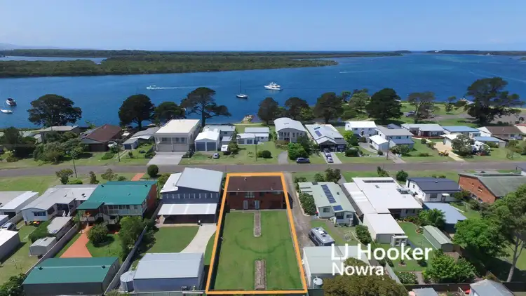 66 Adelaide street, Greenwell Point NSW 2540