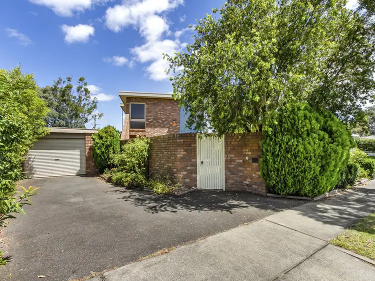 Second view of Homely house listing, 9 Sunderland Circuit, Traralgon VIC 3844