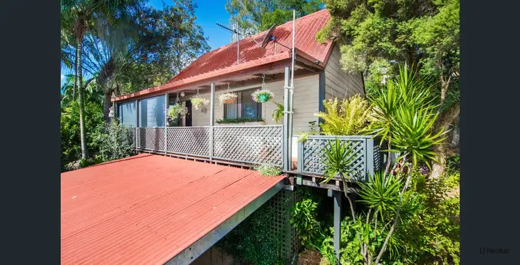 Main view of Homely semi-detached listing, 2/35 Hall Drive, Murwillumbah NSW 2484