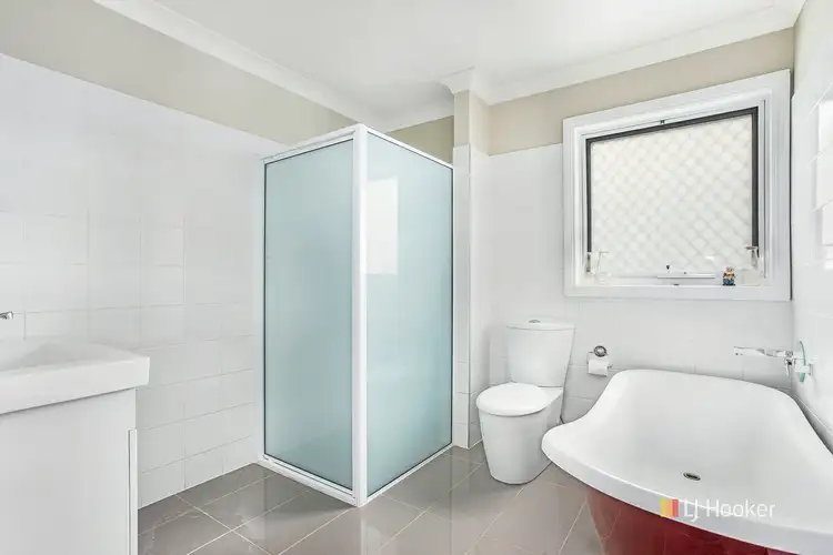 Fifth view of Homely house listing, 8 East Victoria Street, Sheffield TAS 7306