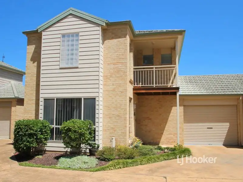 Main view of Homely unit listing, 5/174-176 Macleans Point Road, Sanctuary Point NSW 2540