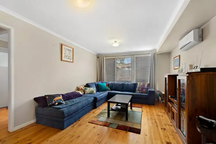 Second view of Homely house listing, 15 Snowden Place, Wanniassa ACT 2903