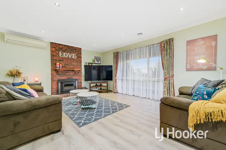 Fourth view of Homely house listing, 10 McInnes Court, Pakenham VIC 3810