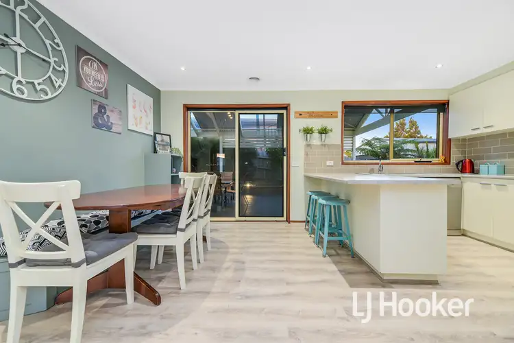 Fifth view of Homely house listing, 10 McInnes Court, Pakenham VIC 3810