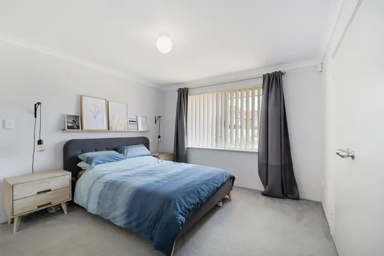 Fifth view of Homely house listing, 6 Poinsettia Grove, South Lake WA 6164
