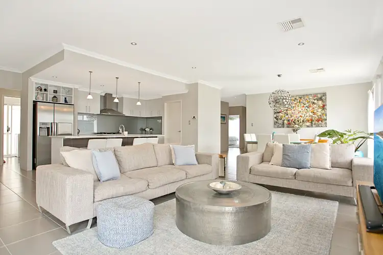 Sixth view of Homely house listing, 8 Manningtree Approach, Butler WA 6036