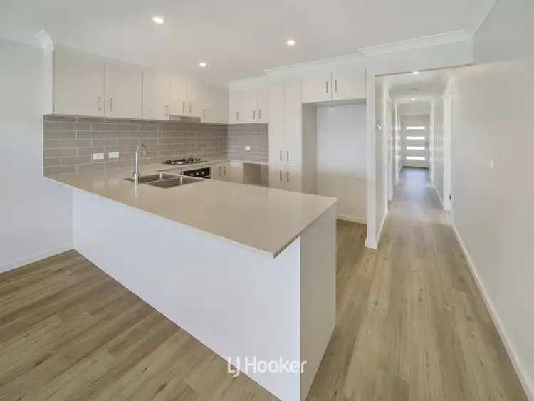 Fifth view of Homely semi-detached listing, 1/17 Bexhill Avenue, Sussex Inlet NSW 2540