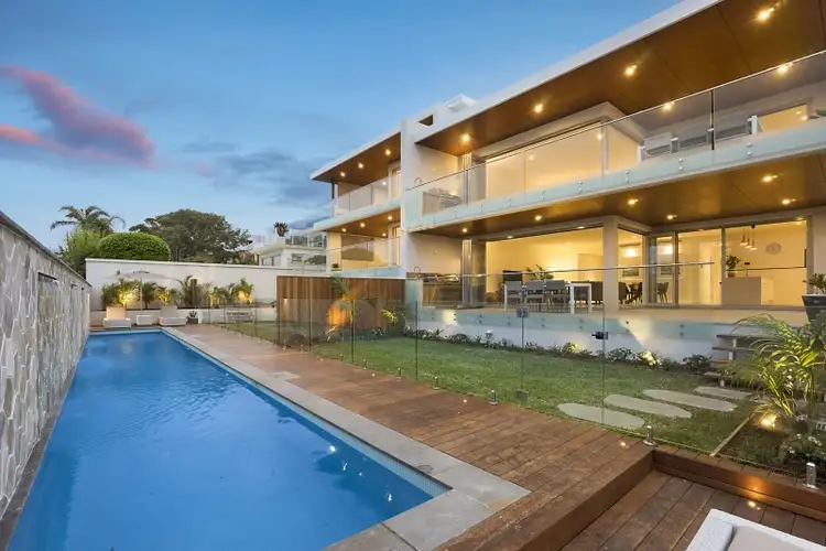 Main view of Homely unit listing, 2/16 Dover Road, Wamberal NSW 2260